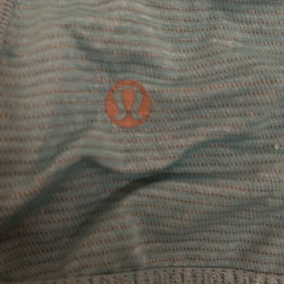 Turquoise lulu Lemon shirt  (FEEL FREE TO MAKE OFFERS) - Picture 3 of 4